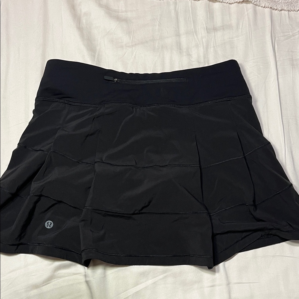 Lululemon Athletica pace rival Black Mini Skirt